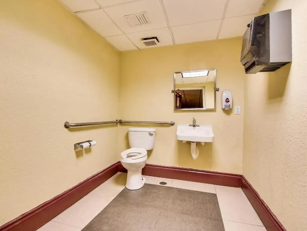 Econo Lodge Tampa 2*,  USA